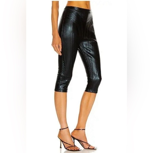 MUGLER  Embossed crop Pants Size L - Picture 2 of 11